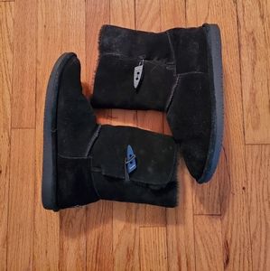Bearpaw Black Suede Boots